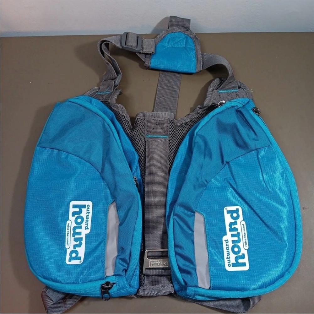 Blue and Gray Men's Bag